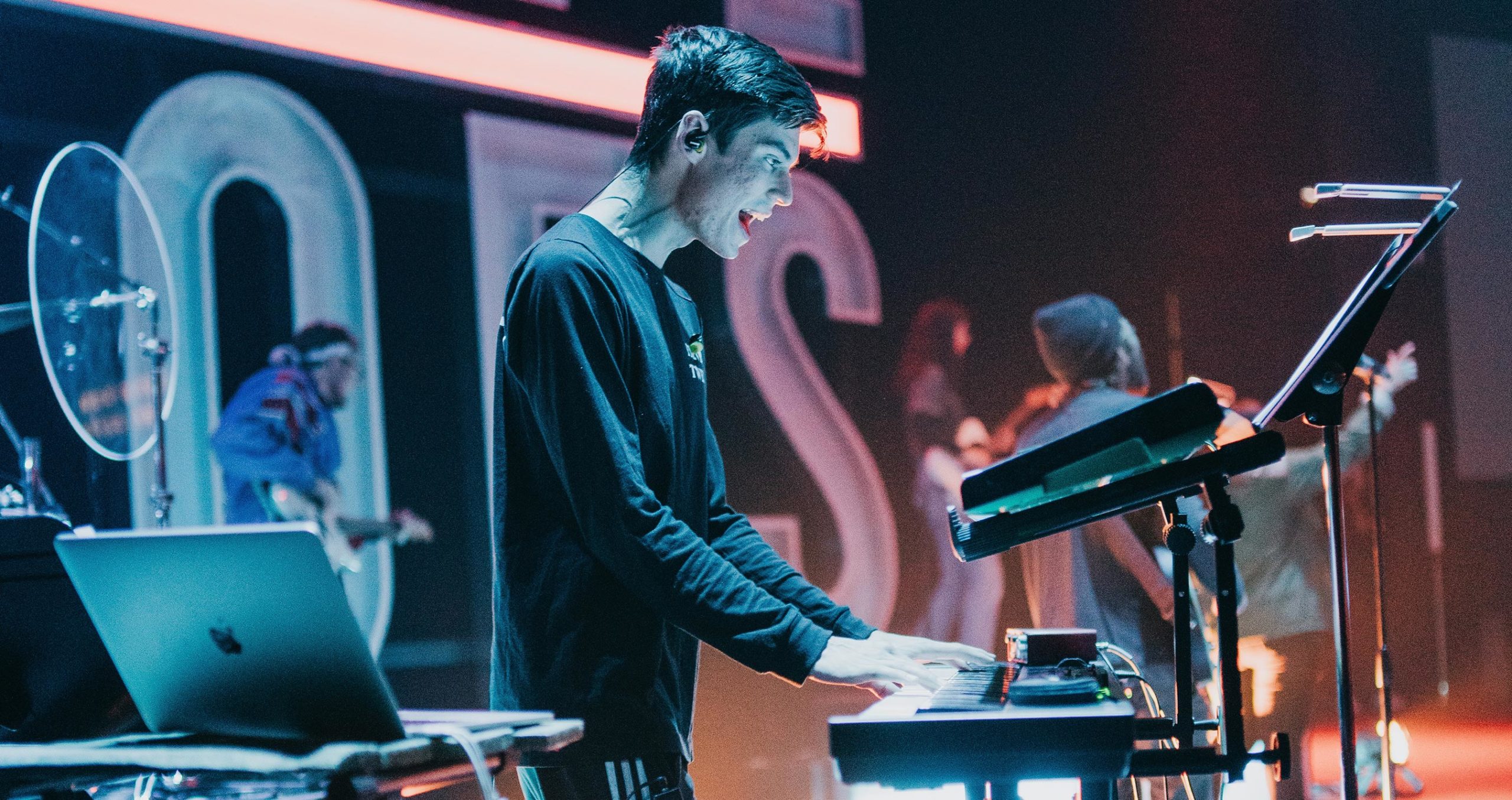 DJ Playing Live DJ Playing Live